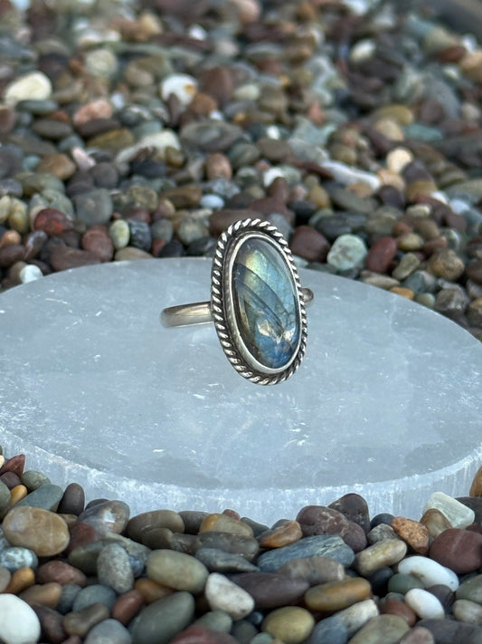 Oval Labradorite Ring | Size 6.5
