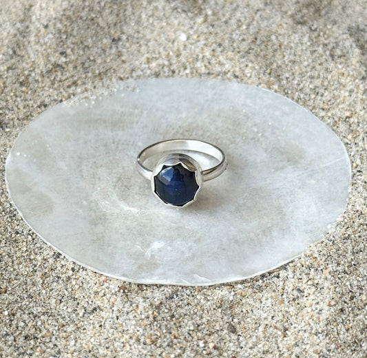 Circle Labradorite Ring | Made in your size