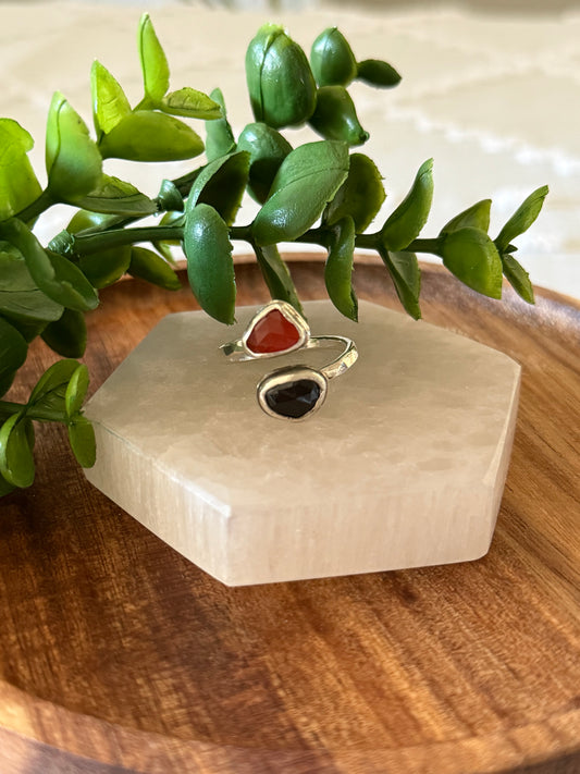 Carnelian and Black Spinel Ring | Adjustable band size 6-9
