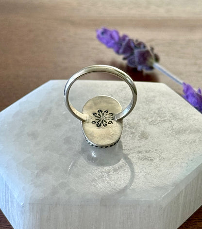 Oval Labradorite Ring | Size 6.5